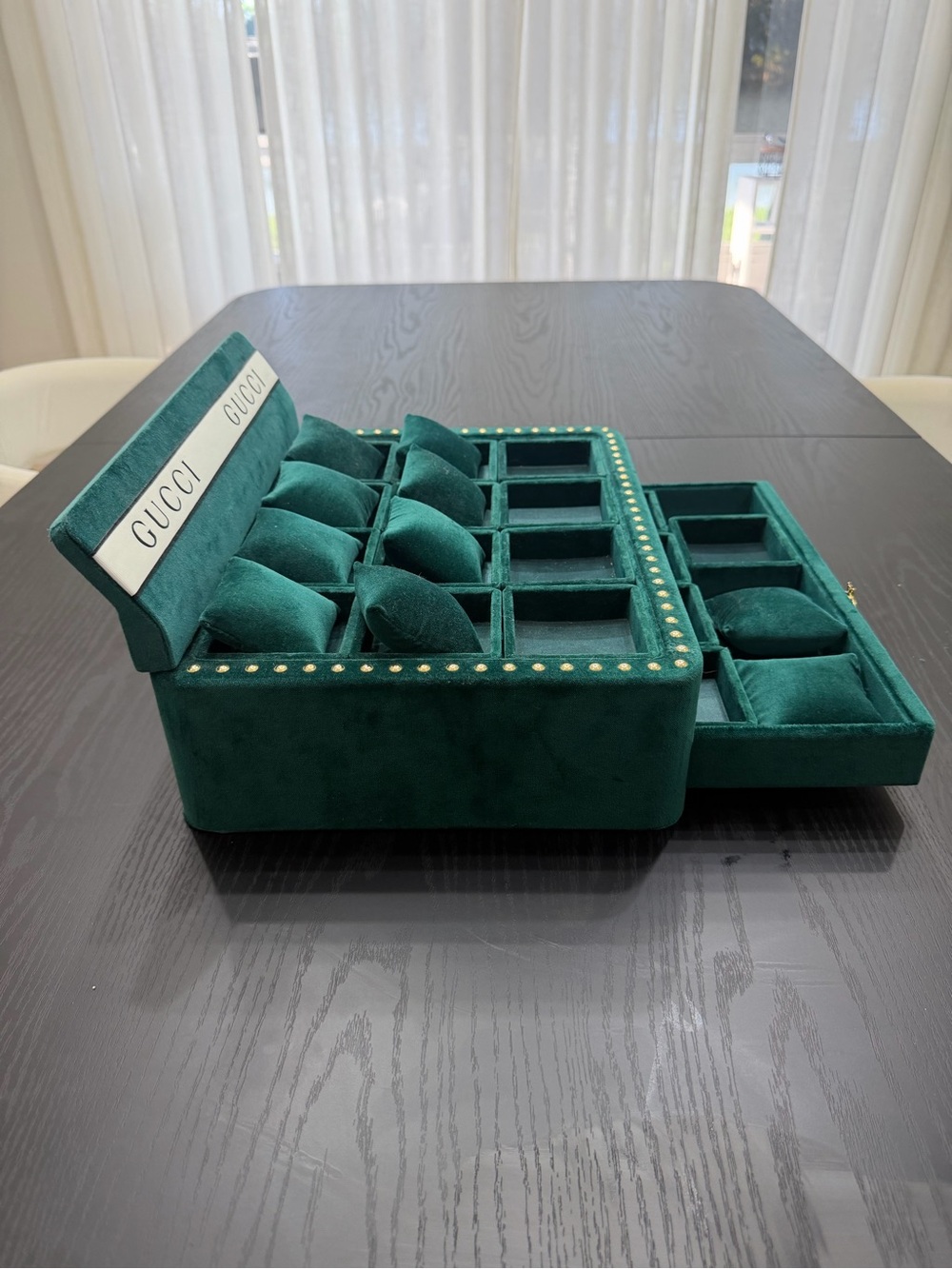 Authentic Gucci Green Velvet Jewelry Watch Box Organizer with Drawer - Picture 5 of 10